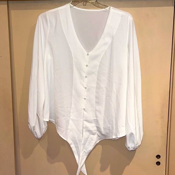 Ladies white long sleeve button down tie blouse size XL - Picture 1 of 7